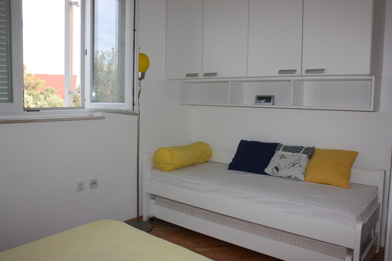 Apartments Jtv Simuni Kolan Kültér fotó