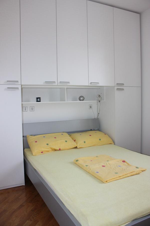 Apartments Jtv Simuni Kolan Kültér fotó
