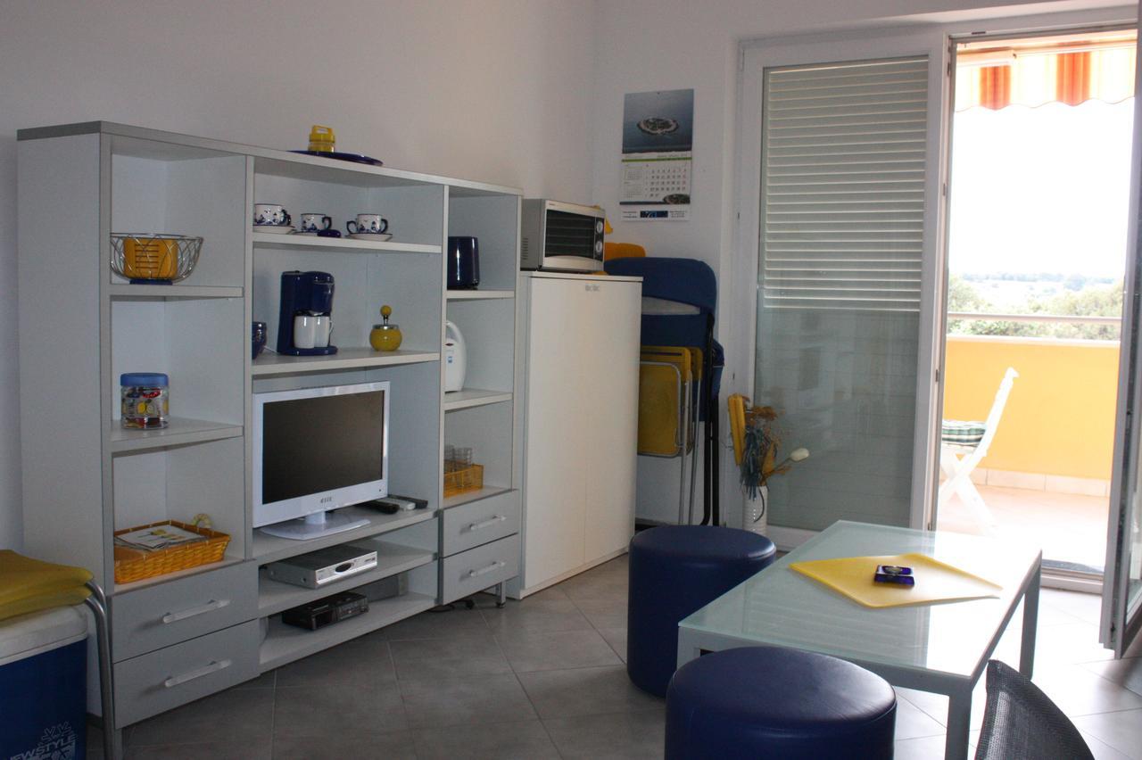 Apartments Jtv Simuni Kolan Kültér fotó
